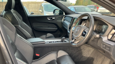 Volvo Xc60 2.0 B5P [250] R DESIGN Pro 5dr AWD Geartronic Petrol Estate